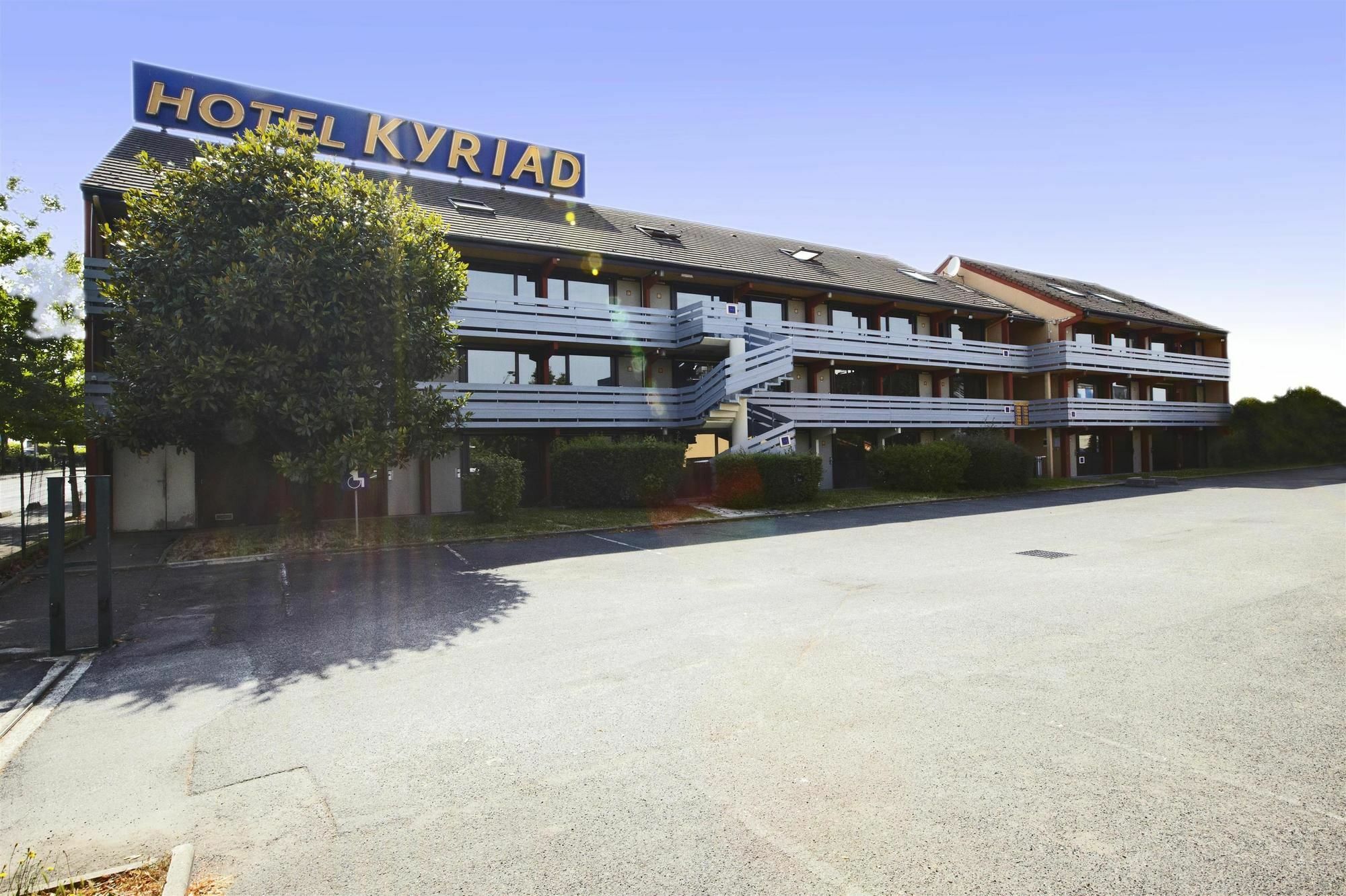 Comfort Hotel Rungis-Orly Esterno foto